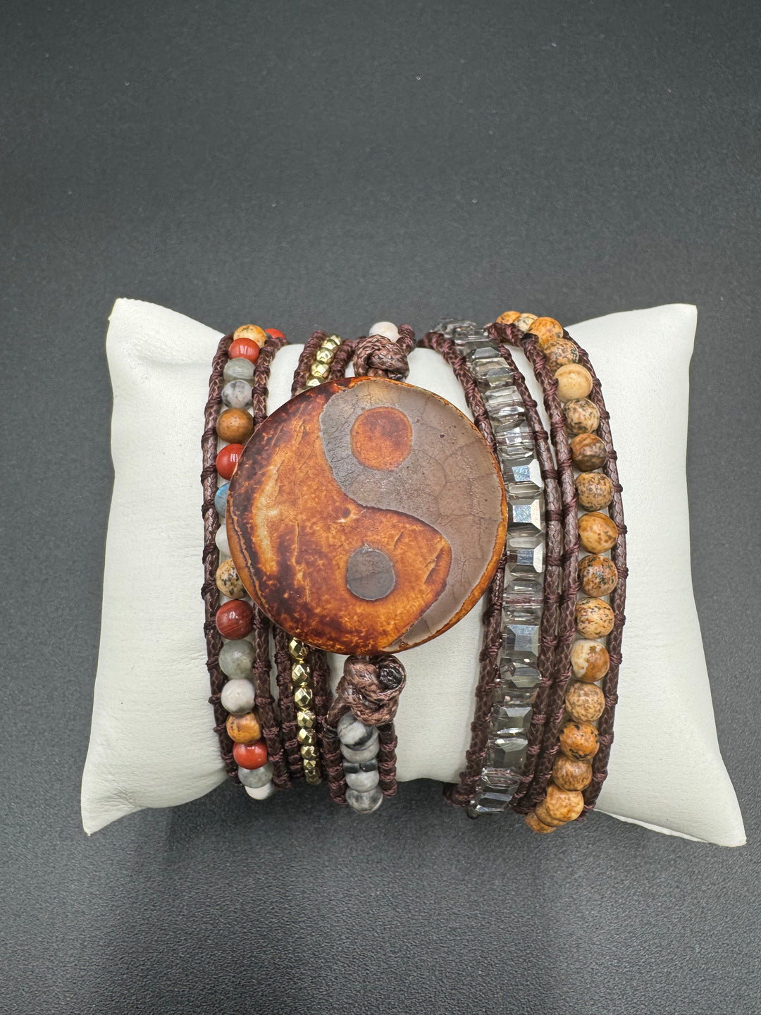 Vintage-Inspired Yin Yang Agate Beaded 5-Layer Wrap Around Bracelet