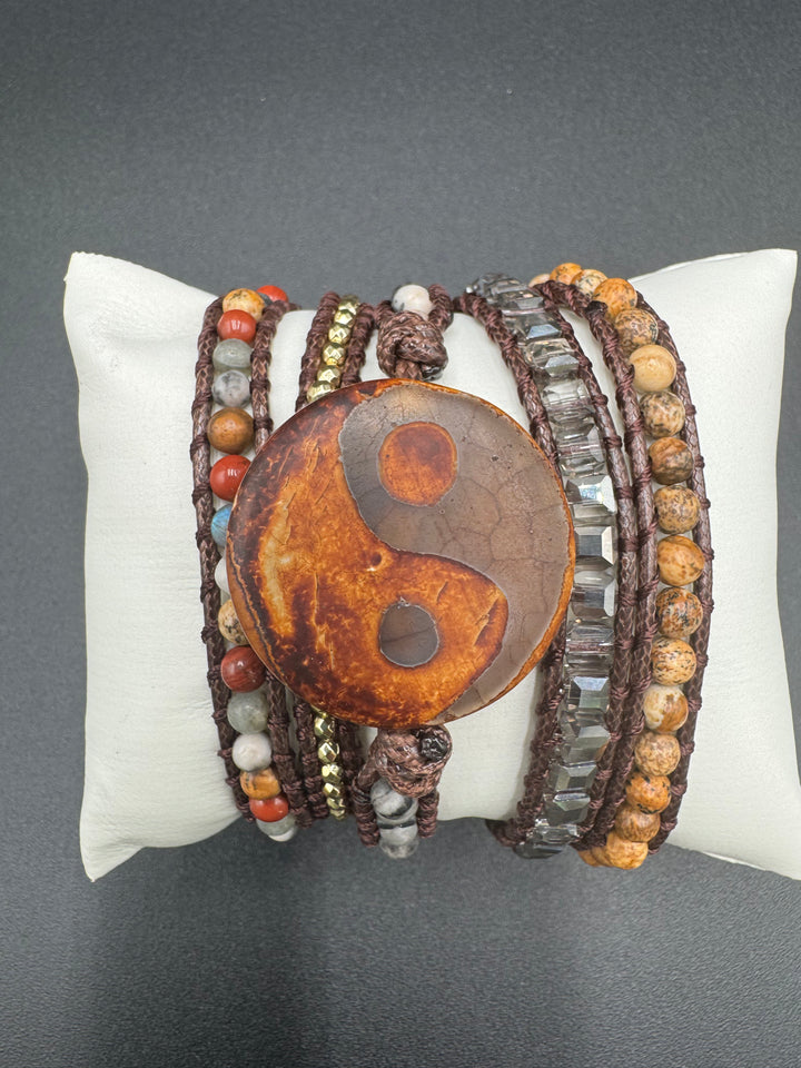 Vintage-Inspired Yin Yang Agate Beaded 5-Layer Wrap Around Bracelet