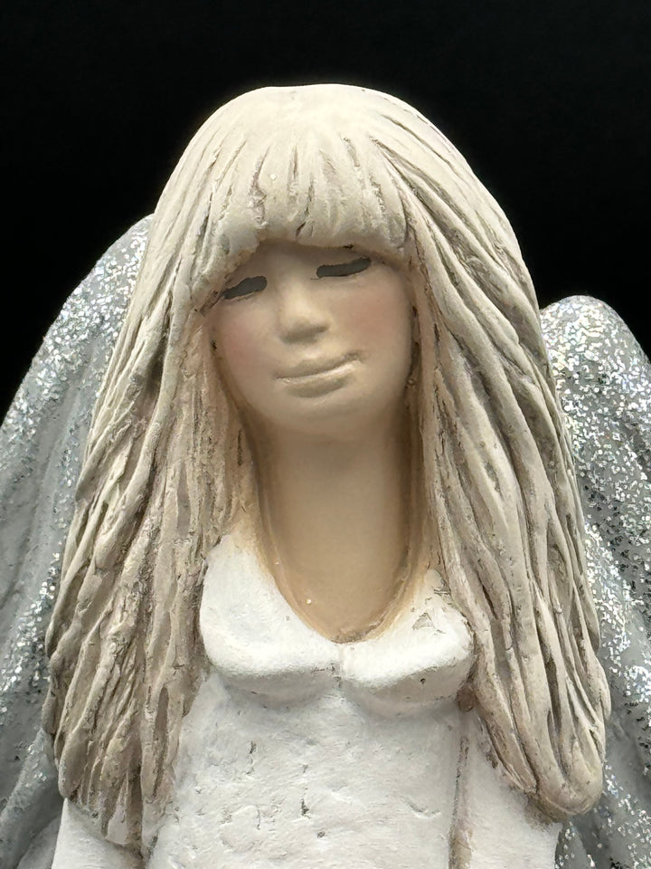 Vivartis Angel- Seraphim's Floral Embrace - Guardians of Rose Petals (503)