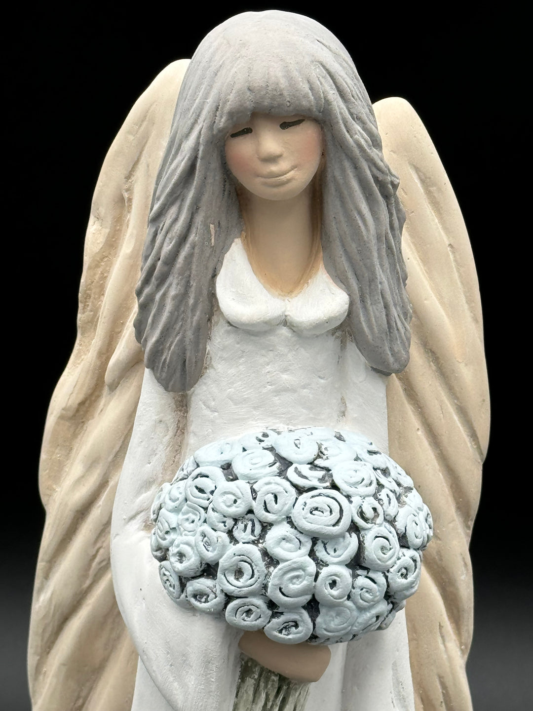 Vivartis Angel- Seraphim's Floral Embrace - Guardians of Rose Petals (503)
