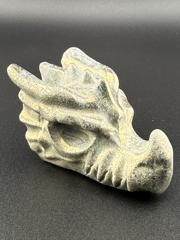 Eternal Dragon Blessing - Dragon Head Statues
