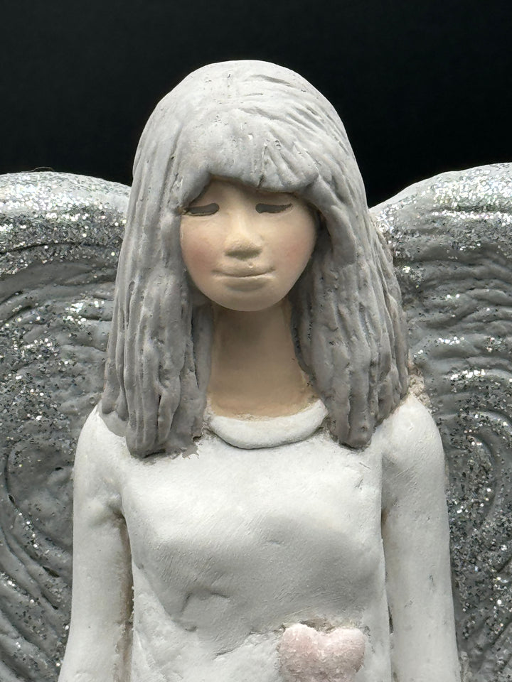 Vivartis Angel- Radiant Serenity - The Heart winged Luminary (021)