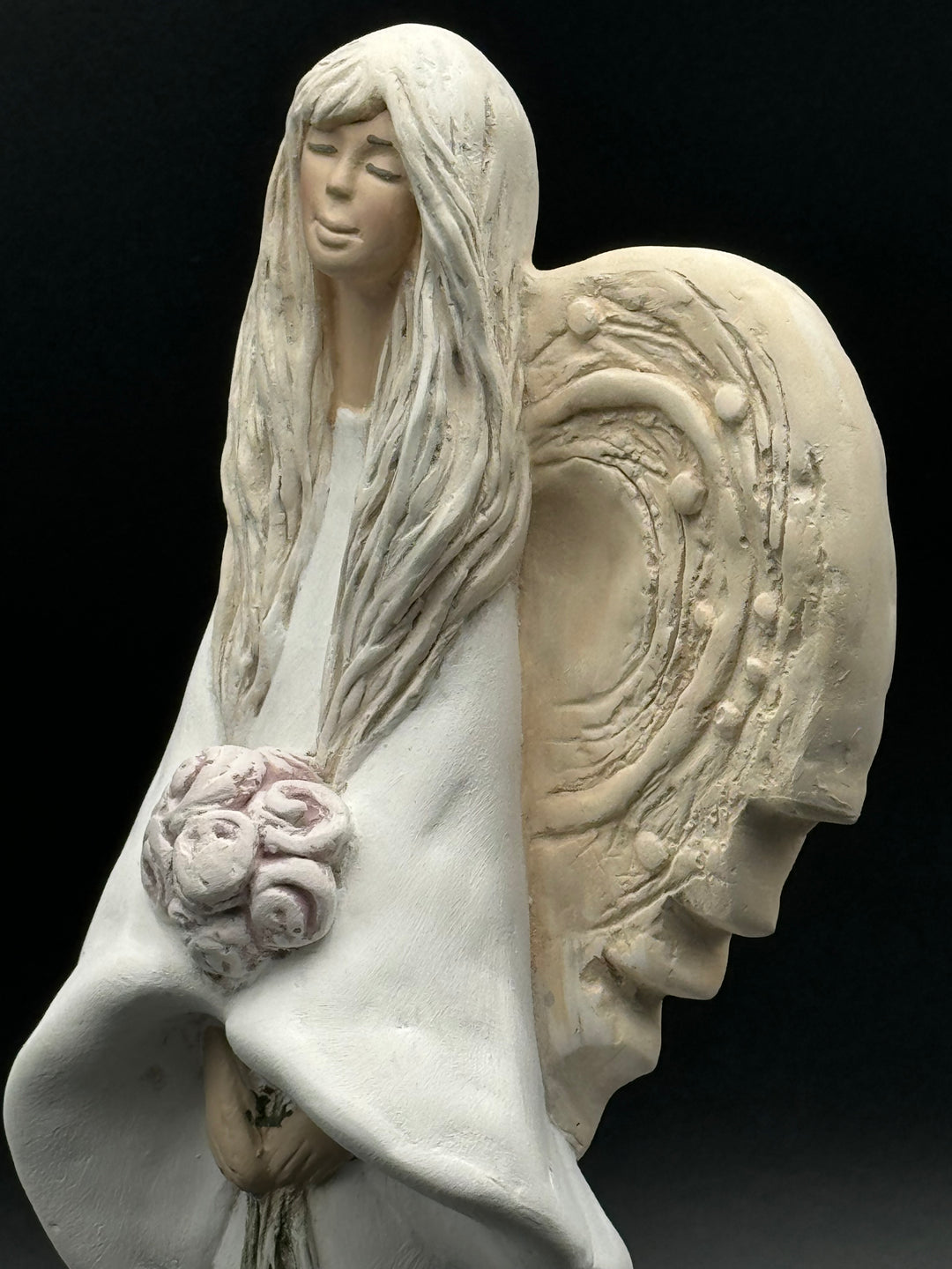 Vivartis Angel- Divine Harmony - The Rose Winged Seraph (495)