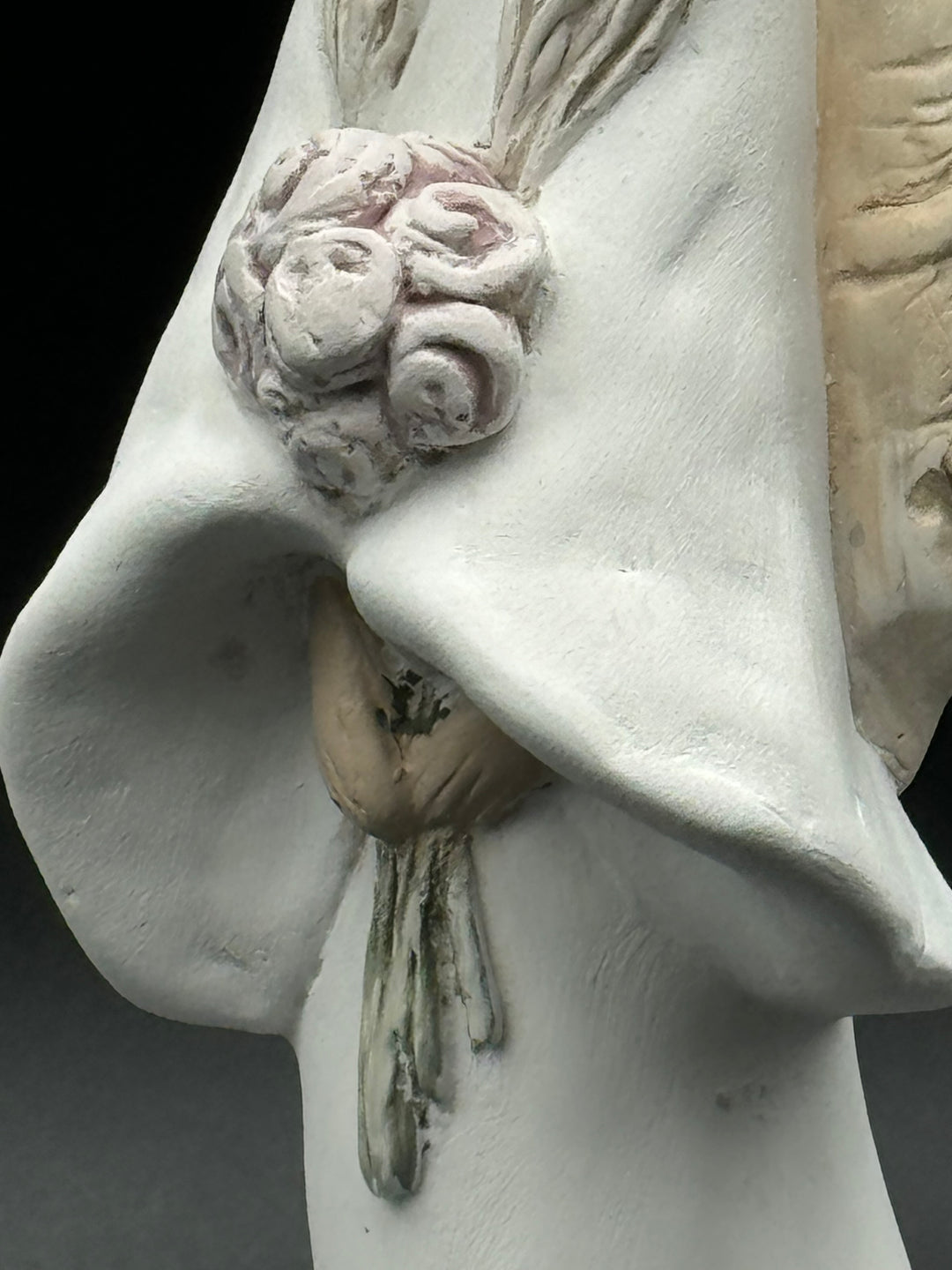 Vivartis Angel- Divine Harmony - The Rose Winged Seraph (495)