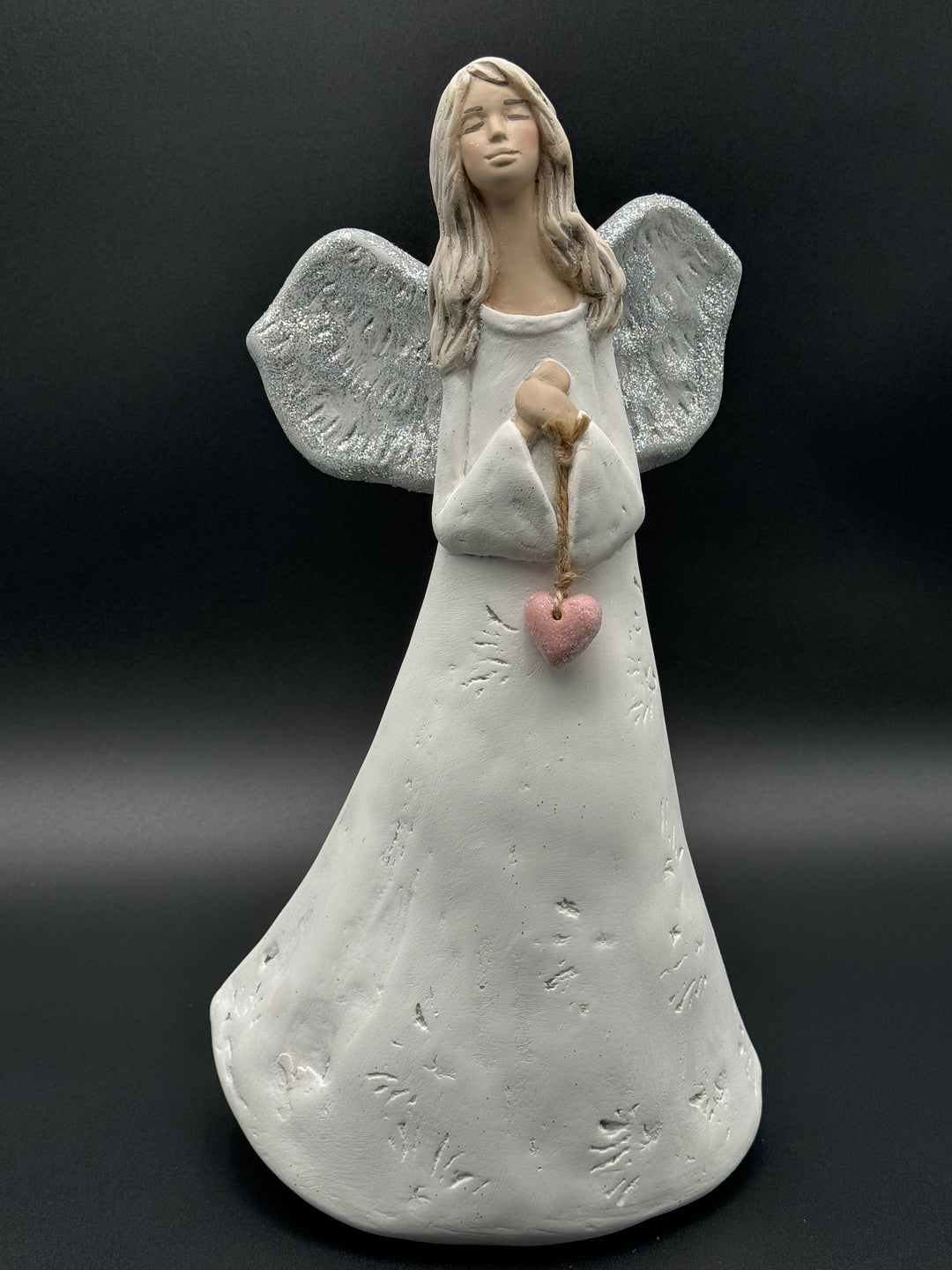 Vivartis Angel- Hearts Entwined - Love's Embrace (601)