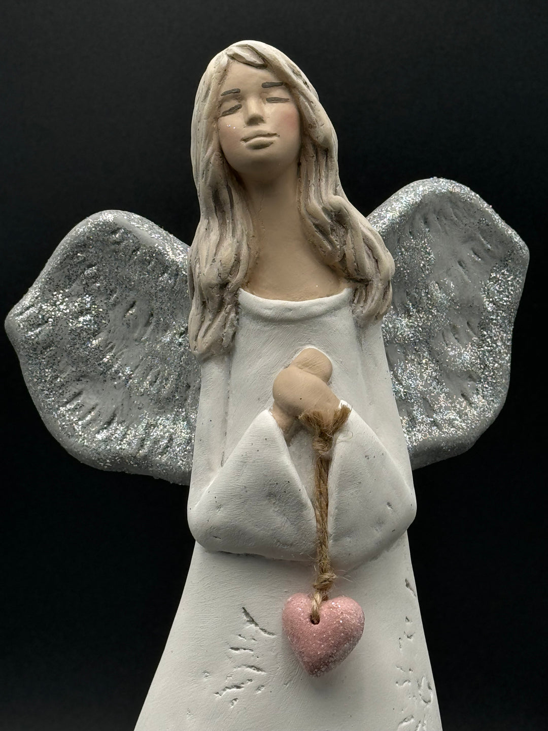 Vivartis Angel- Hearts Entwined - Love's Embrace (601)
