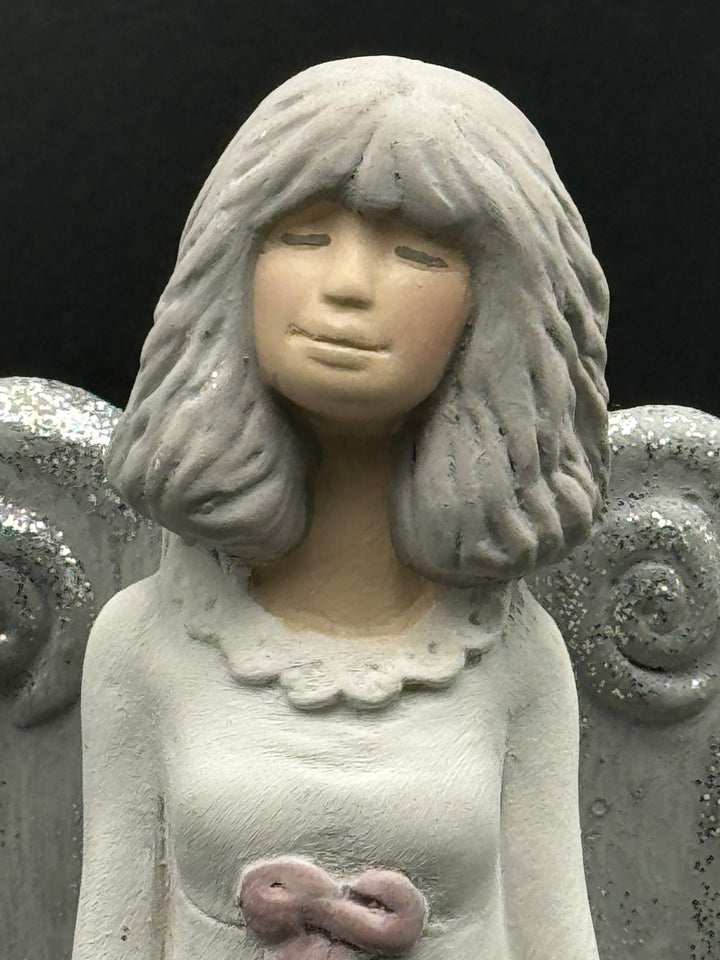 Vivartis Angel- Spirited Sentinels -Embracing Love (504)