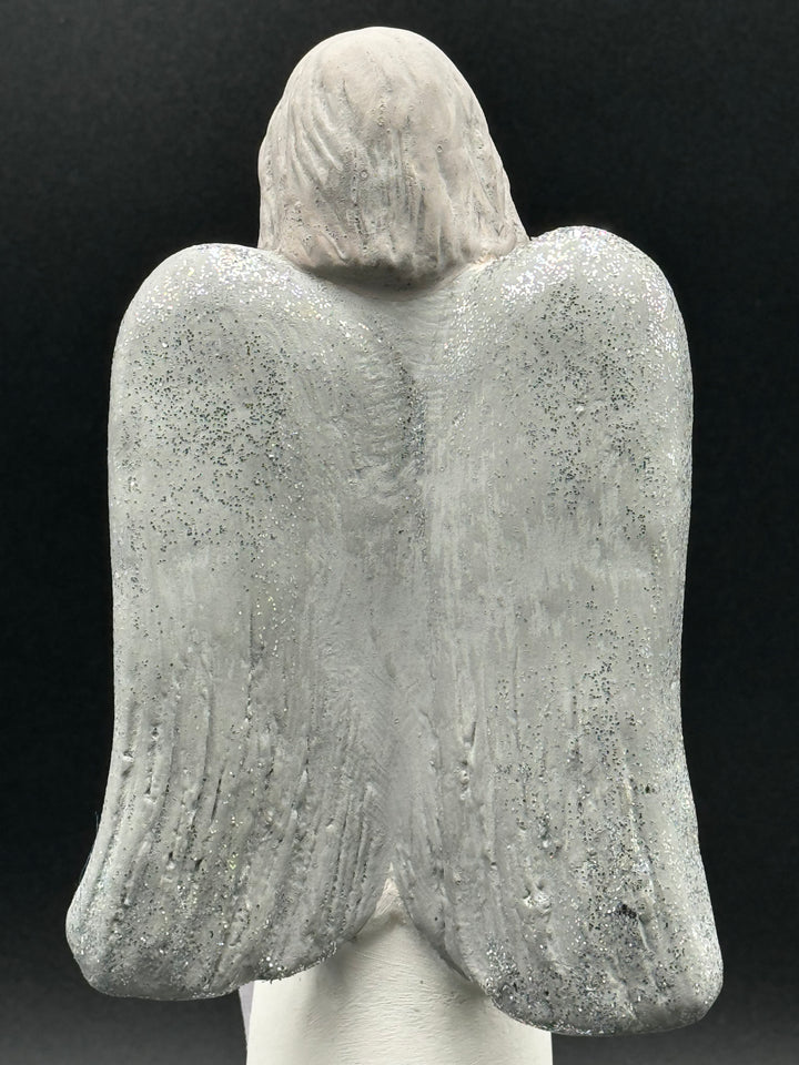 Vivartis Angel- Spirited Sentinels -Embracing Love (504)