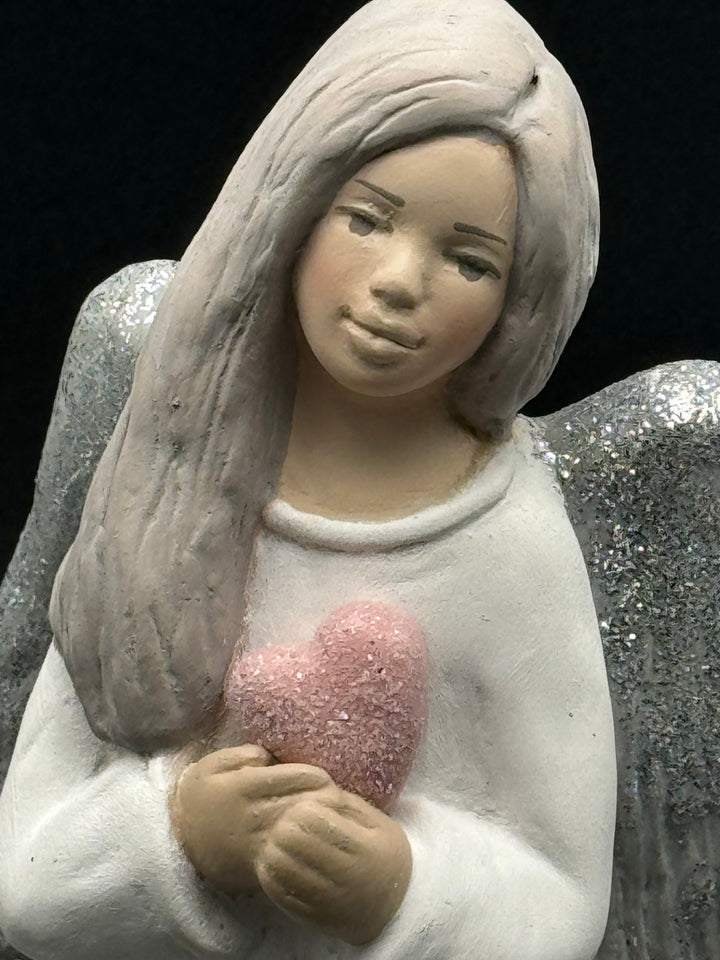Vivartis Angel- Cherubic Elegance - The Heart bearer Angel (429)