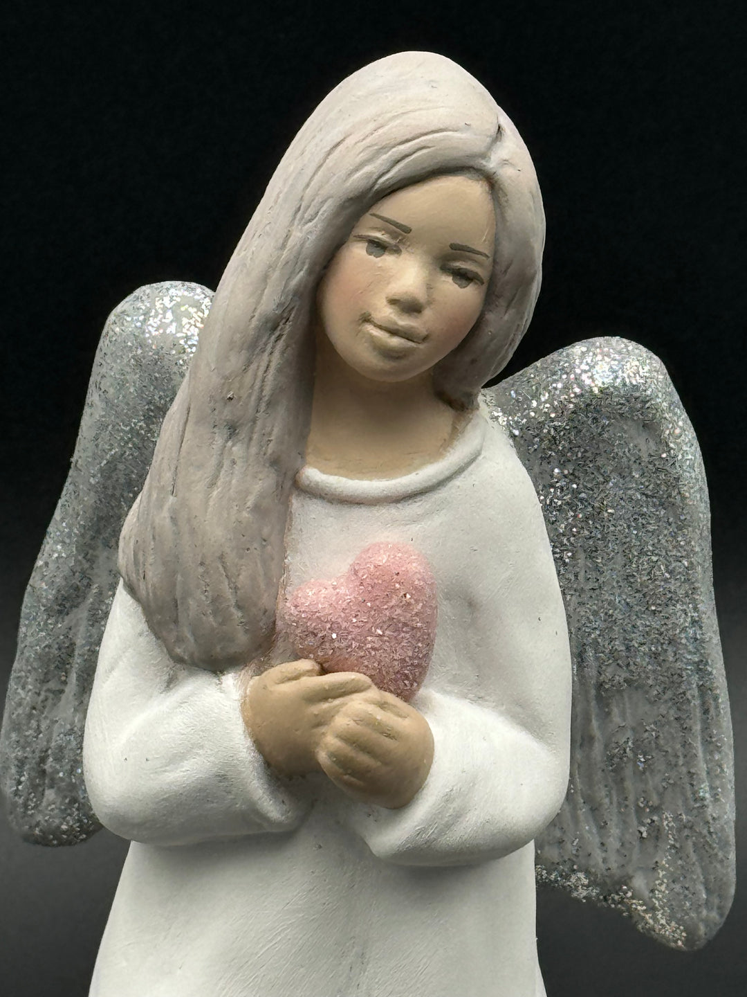 Vivartis Angel- Cherubic Elegance - The Heart bearer Angel (429)