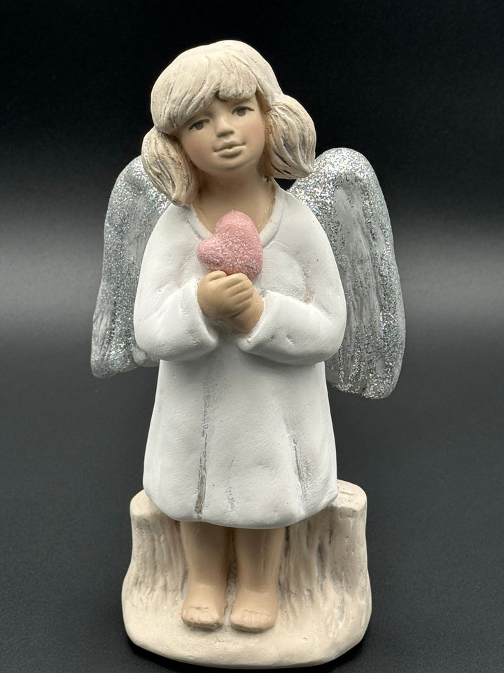 Vivartis Angel- Cherubic Elegance - The Heart bearer Angel (429)