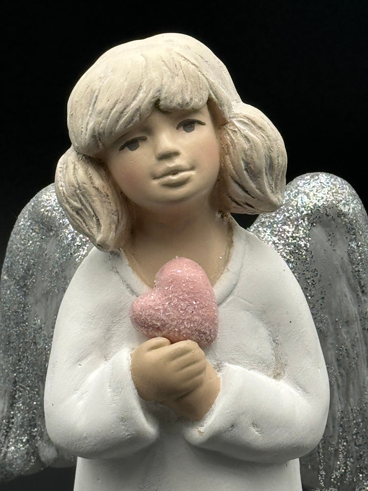 Vivartis Angel- Cherubic Elegance - The Heart bearer Angel (429)