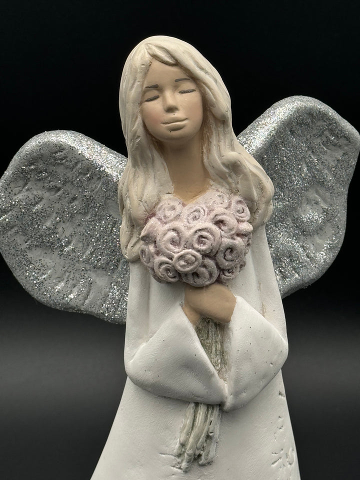 Vivartis Angel- Hearts Entwined - Love's Embrace (601)