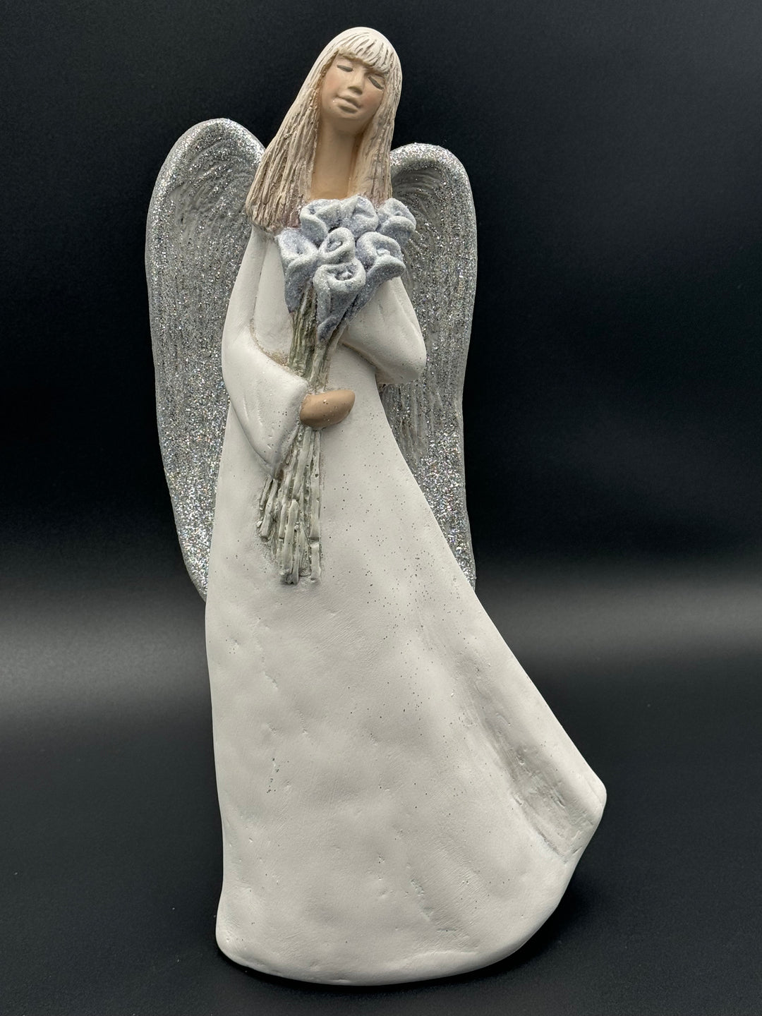 Vivartis Angel- Radiant Serenity - The Lily-Bearing Angel (602)