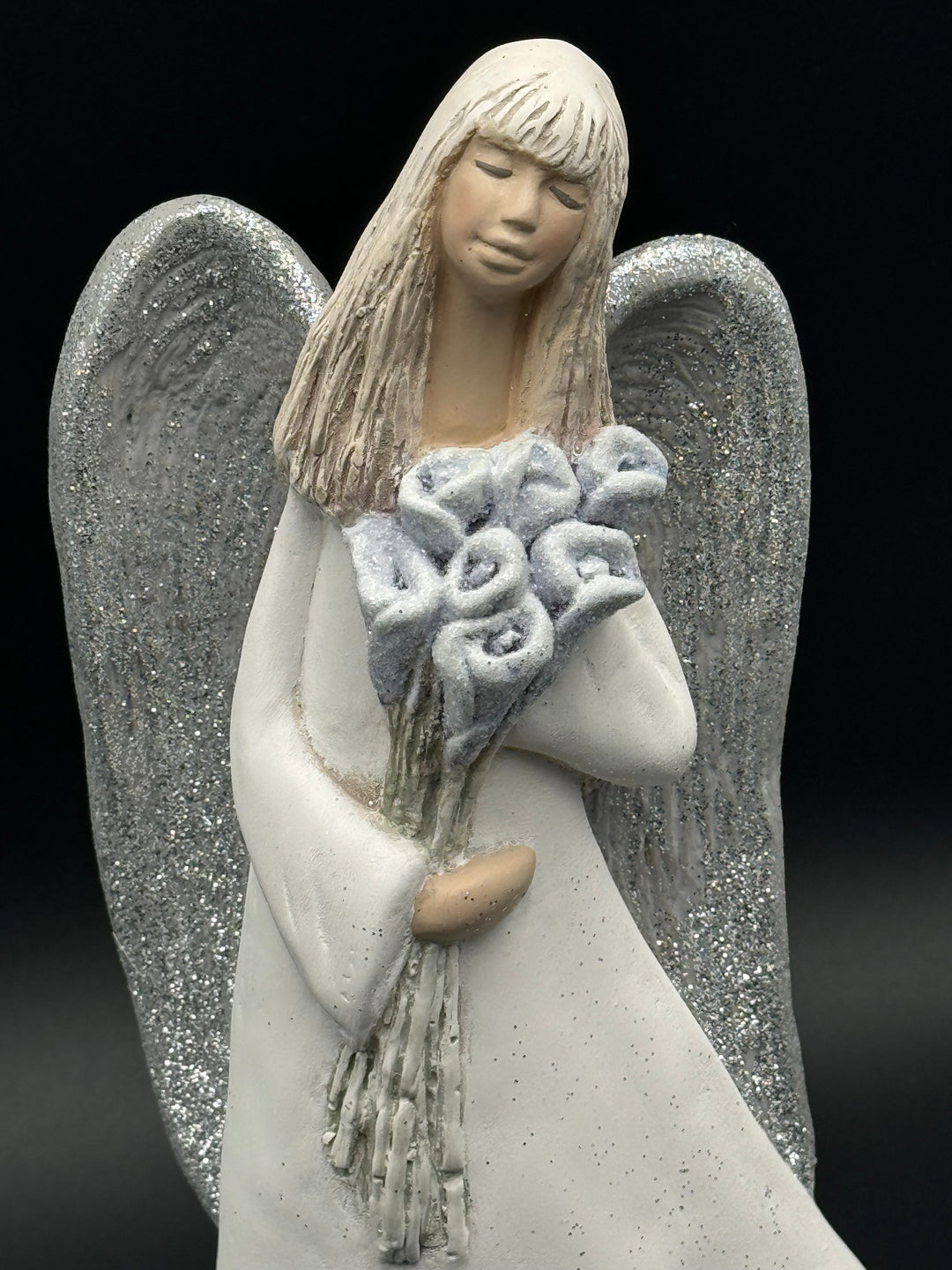 Vivartis Angel- Radiant Serenity - The Lily-Bearing Angel (602)