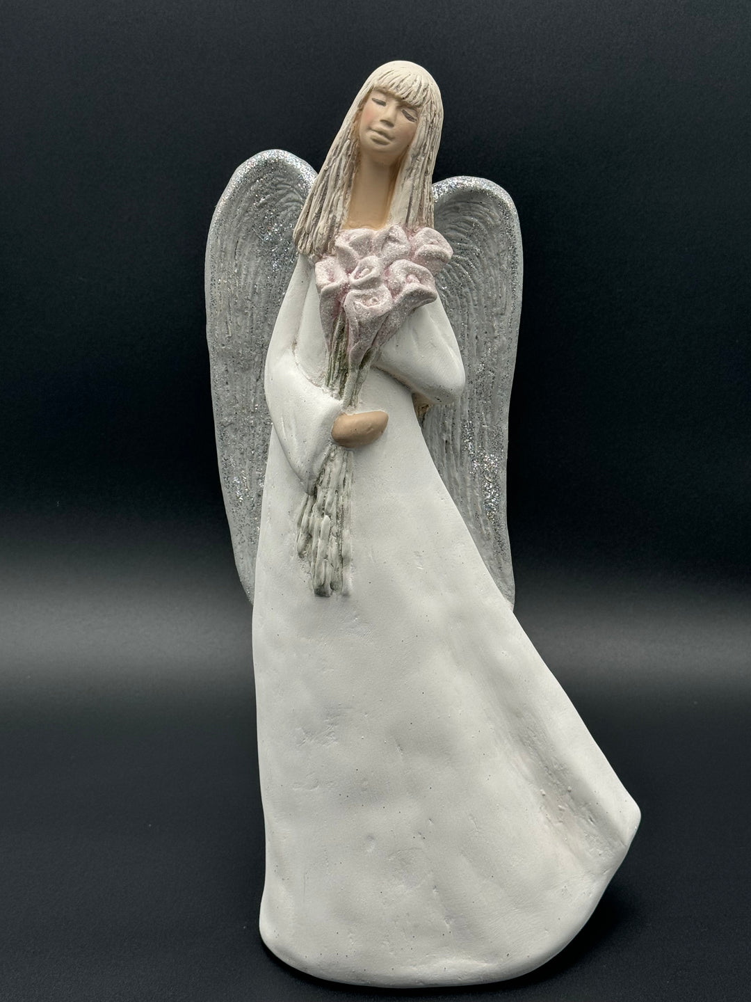 Vivartis Angel- Radiant Serenity - The Lily-Bearing Angel (602)