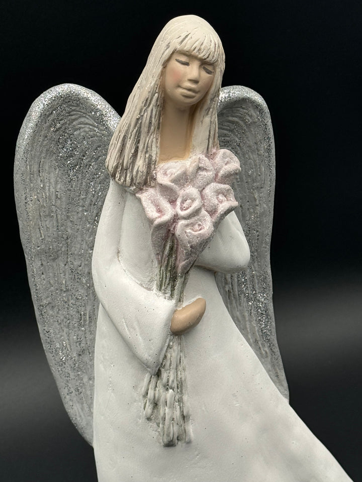 Vivartis Angel- Radiant Serenity - The Lily-Bearing Angel (602)