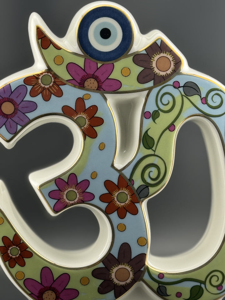 Karma & Luck Om Statue - Om Mani Padme Hum