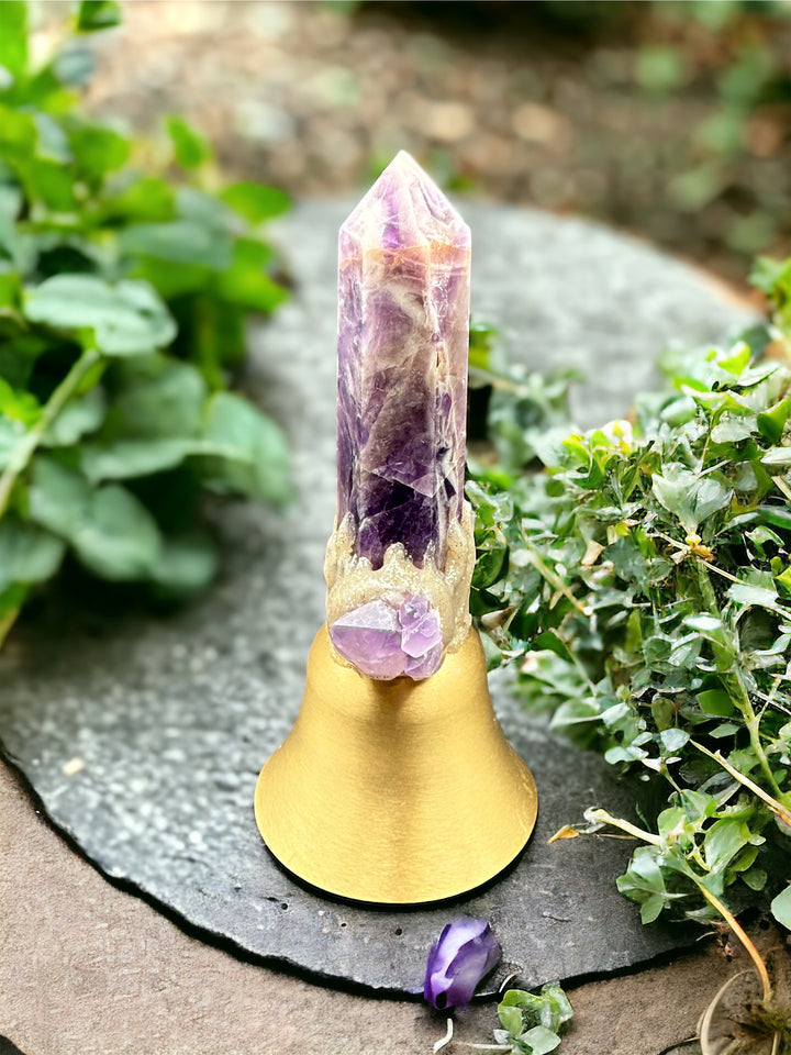 Natural Crystal Point Harmony Bell