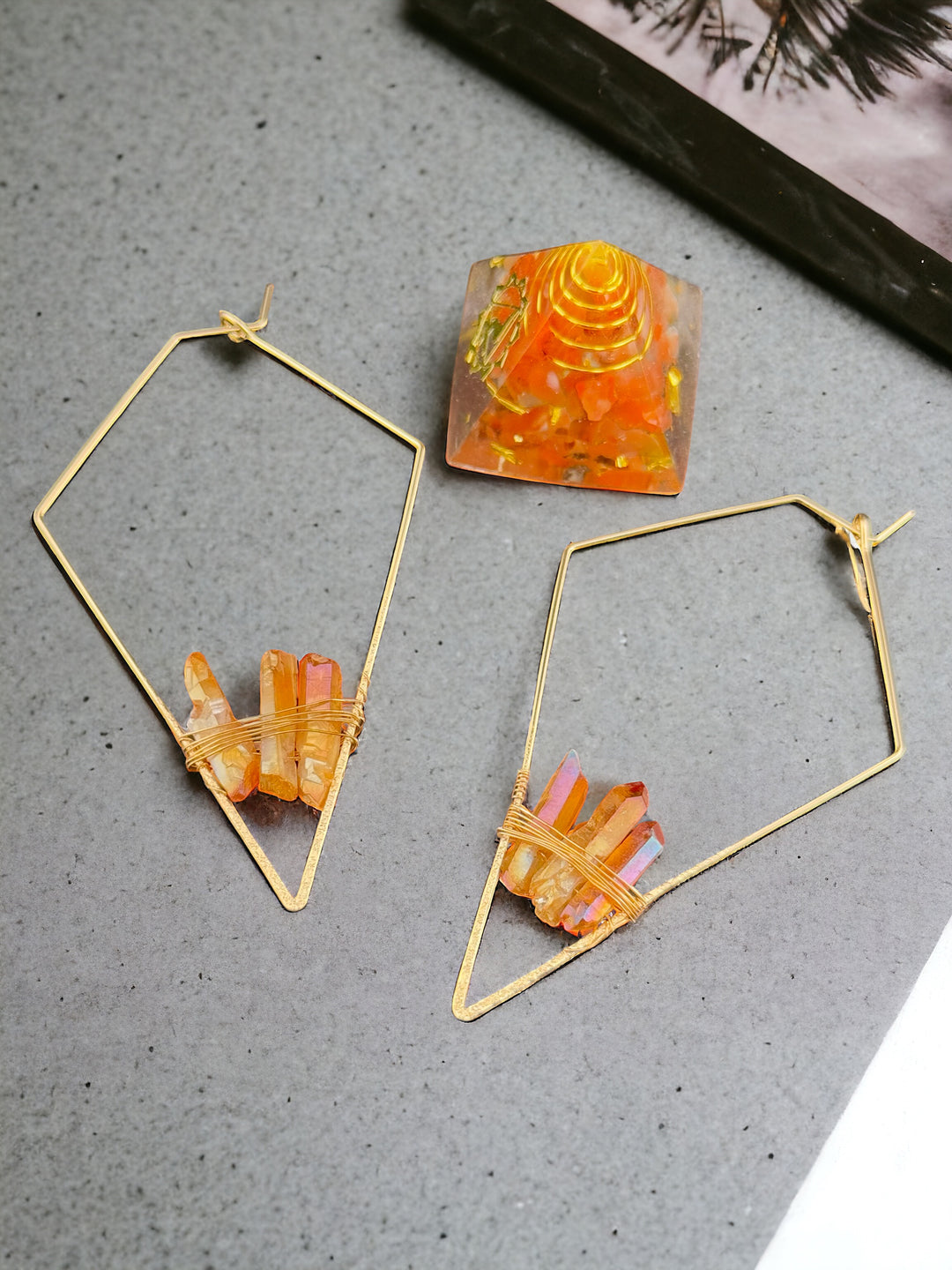 Natural Stone Copper Wire Hoop Earrings